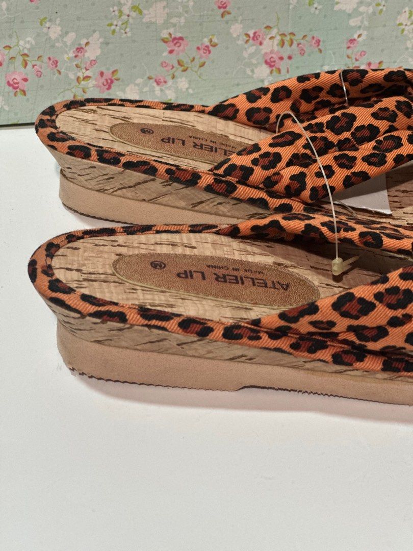 Atelier Lip leopard-print semi flat sandals (Category: Wedges) located in Davao. Submitted by favoritepreloved (Listing ID 1404752415, Image 3). Description: ❤️ size 6 ❤️ From Japan.