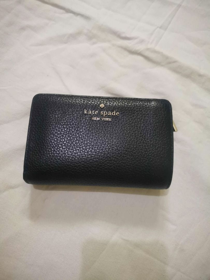 Authentic Kate Spade Leila Med Compact Bifold Wallet (Category: Purses & Pouches) located in Santa Rosa. Submitted by setfree (Listing ID 1404653791, Image 1). Description: Authentic Kate Spade Leila Med Compact Bifold Wallet bought price 3,999 like brand new condition clean, no issue RFS: moving abroad 1700 + shipping J&T Santa Rosa, Nueva Ecija.