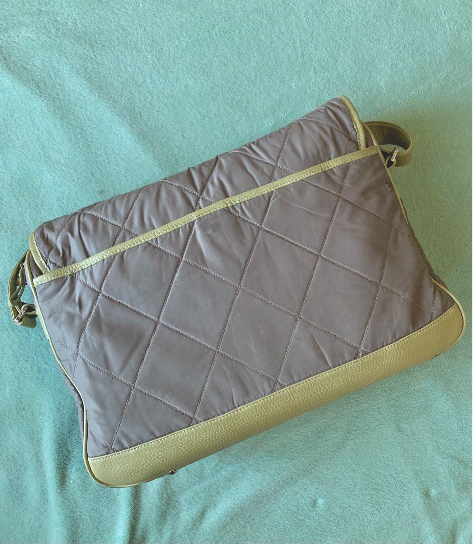 RARE AUTHENTIC MCM LAPTOPBAG / MESSENGER BAG (Category: Luxury Bags & Wallets) located in San Ildefonso. Submitted by ownexboujeebags (Listing ID 1404649357, Image 2). Description: 👜 AUTHENTIC/ORIGINAL LAPTOP - MESSENGER BAG 👜 In Very Good Condition, Clean Inside & Outside 👜 Leather and Pipes inside and outside are intact 👜 Turnable Screw with white tag NOT REPLICA, OEM, TOP GRADE QUALITY, AUTHENTIC QUALITY or Any other Terms to DENOTE FAKE!.