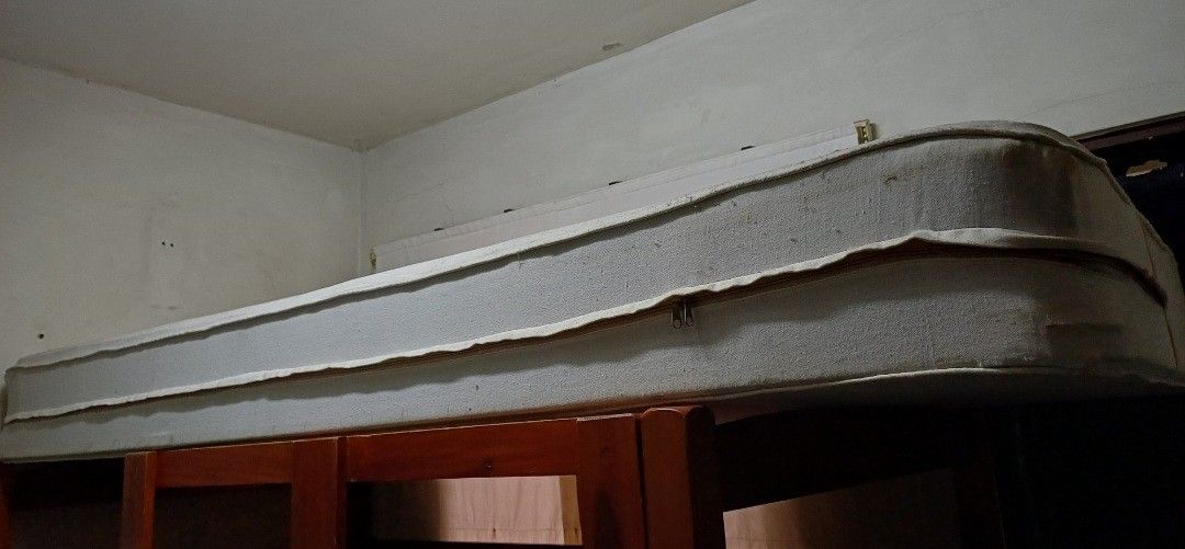 Box Spring 84x36x9 in (Category: Bed Frames & Mattresses) located in Quezon City. Submitted by CraftsItemsCleanUpSale (Listing ID 1404685889, Image 3). Description: [Decluttering Sale] Box Spring Size: 84 x 36 x 9 in 2 units *Please read: Items Clean Up Sale Please chat with me for any questions or for more photos. Items are sold as is..