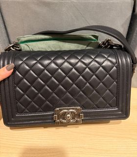 （分類：）位於 。 由 nicolathy 提交（商品編號 1404733038，圖片 1）。簡介： 。