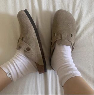 (Category: ) located in . Submitted by februaryroses (Listing ID 1404309702, Image 1). Description: .