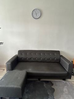 (Category: ) located in . Submitted by Naina (Listing ID 1404583894, Image 1). Description: .