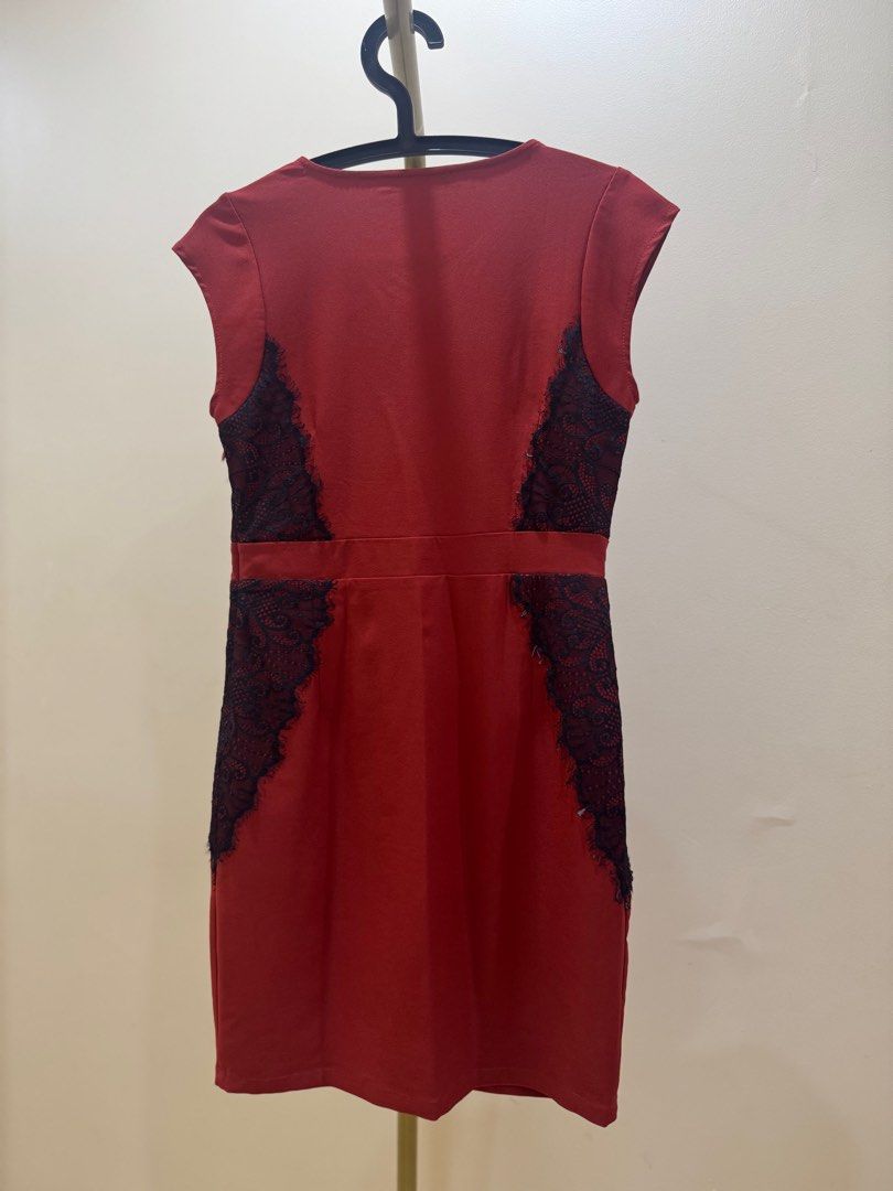 Dress Samlin Red with Black Lace (Category: Dresses) located in Taytay. Submitted by miley_kay (Listing ID 1404721642, Image 2). Description: - Elegant red dress - Black lace detailing on sides - Flattering V-neckline - Stylish cap sleeves - Fitted silhouette with defined waist - Perfect for special occasions - Size when laid flat: Bust 44cm, Waist 37cm, Hips 43cm, Length 88cm.