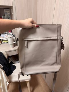 (Category: ) located in . Submitted by jiayee_chen (Listing ID 1404650705, Image 1). Description: .