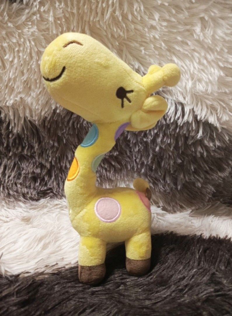 Girafee Plush (Category: Plushies & Soft Toys) located in Subic. Submitted by caekheso_ (Listing ID 1404615118, Image 1). Description: cute girafee🌸 height 24 cm plush toy -Japan of Nanaco.