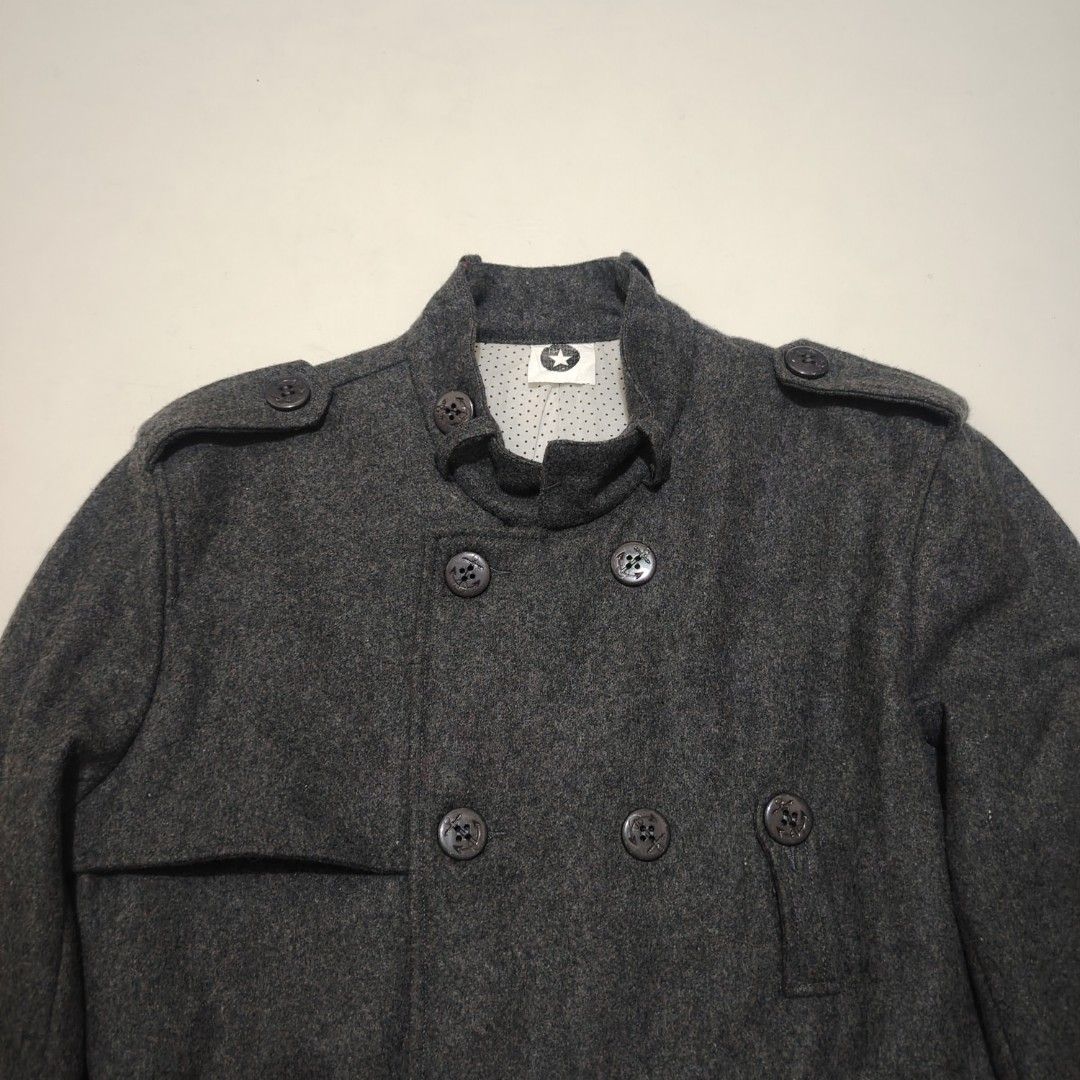 GREY MILITARY-STYLE PEACOAT (Category: Coats, Jackets and Outerwear) located in Dinalupihan. Submitted by aizzeestuffs (Listing ID 1404747133, Image 2). Description: Length :28 " Width :21" Shoulder :18 " Sleeves :27" Color may vary due to lighting. PM for more details. .