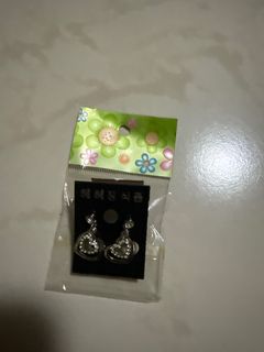 (Category: ) located in . Submitted by tan1200 (Listing ID 1404717614, Image 1). Description: .