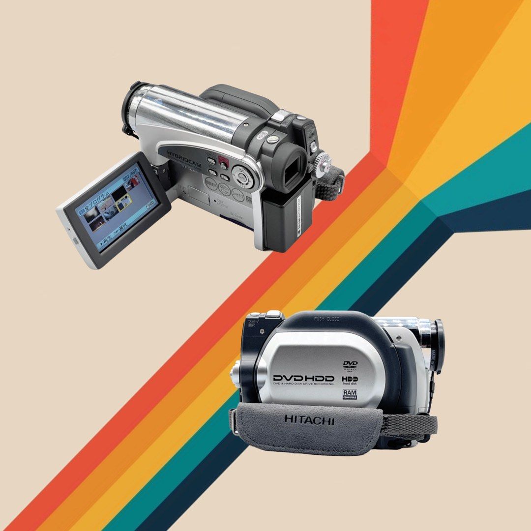 HITACHI DZ-HS401 HDD SD Card / DVD Camcorder (Category: Video Cameras) located in Makati City. Submitted by maka-luma (Listing ID 1404654530, Image 2). Description: FULLY WORKING ✔️ Record ✔️ Servo Zoom ✔️ Rewind ✔️ Fast forward ✔️ Color viewfinder ✔️ Color LCD ✔️ HDD storage ✔️ SD Card slot (can snap pictures) ✔️ DVD ✔️ Disc eject ✔️ HD - XD resolution ✔️ Menu features ✔️ English / Japanese READY TO USE! 📹📼🔋Inclusions: Camera unit, Lens cap, 
