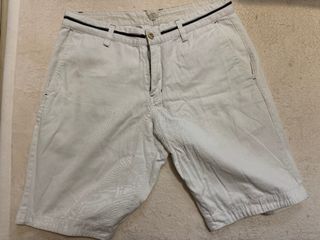（分類：）位於 。 由 ivnisaac 提交（商品編號 1404708852，圖片 1）。簡介： 。