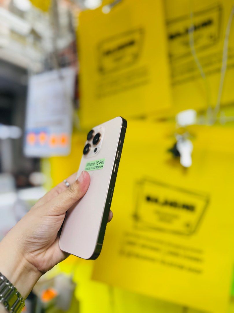 IPhone 16 Pro 256GB 93BH HK variant Openline no issues (Category: iPhone 16 Series) located in San Juan City. Submitted by najihahtelecomshop2018 (Listing ID 1404750255, Image 3). Description: Legit Store | Original unit FOR SALE | TRADE / SWAP ▫️INSTALLMENT thru: 🔸Credit Card (straight / installment) 🔸Ggives / Gcredit + 6% interest 🔸Spay Later + 6% interest (RFS: Buy and Sell any kinds of Gadgets) Description: iPhone 16 Pro 256GB ( other GB a