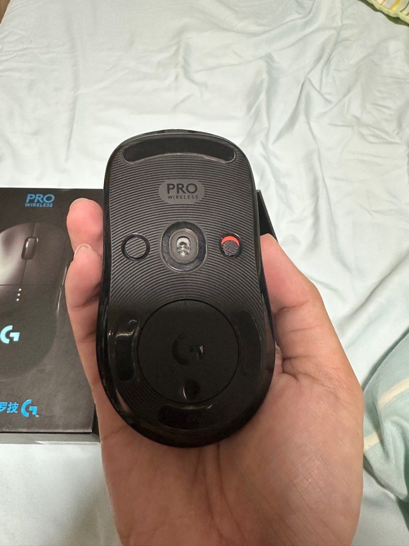 Logitech Pro Wireless Gaming Mouse (Category: Mouse & Mousepads) located in Quezon City. Submitted by shawnn_uyy (Listing ID 1404615258, Image 3). Description: Logitech GPro Wireless gaming mouse - used - all buttons are working RFS: Upgrade.