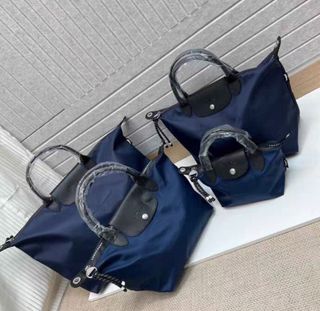 （分類：）位於 。 由 grandbear-50bf 提交（商品編號 1404653243，圖片 1）。簡介： 。