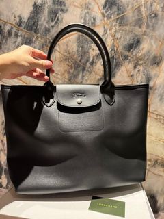 (Category: ) located in . Submitted by wheatbun (Listing ID 1404664499, Image 1). Description: .