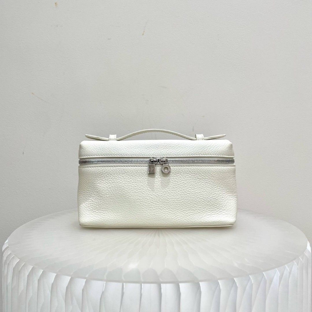 EXTRA POCKET L19 IN AZURE BLUE CALFSKIN WITH SILVER HARDWARE main image 0