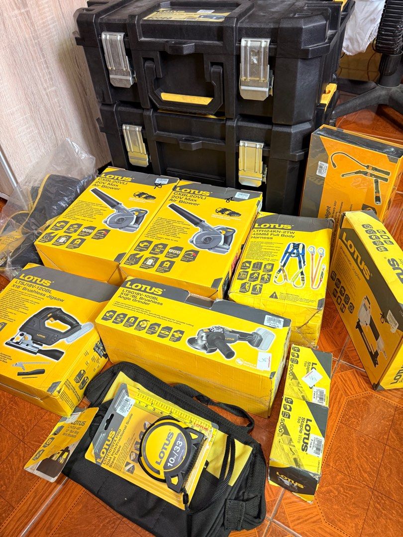 Lotus LTSG18V-100BL Angle Grinder (Category: Construction Tools & Equipment) located in Pasay City. Submitted by swooshed357 (Listing ID 1404756291, Image 2). Description: ⚡ RUSH SALE — 40% OFF! ⚡ X18BL Brushless Angle Grinder (Tool Only) High-performance brushless angle grinder built for power, durability, and professional cutting & grinding. ✔ Brushless Motor = More Power, Longer Life ✔ Smooth & Stable Operation ✔ Compact, Lightweight & Easy to