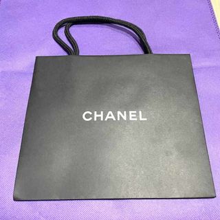 (Category: ) located in . Submitted by beautyboutique9 (Listing ID 1404589953, Image 1). Description: .