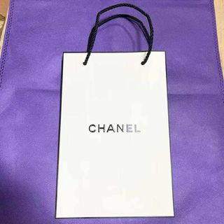 (Category: ) located in . Submitted by beautyboutique9 (Listing ID 1404589131, Image 1). Description: .