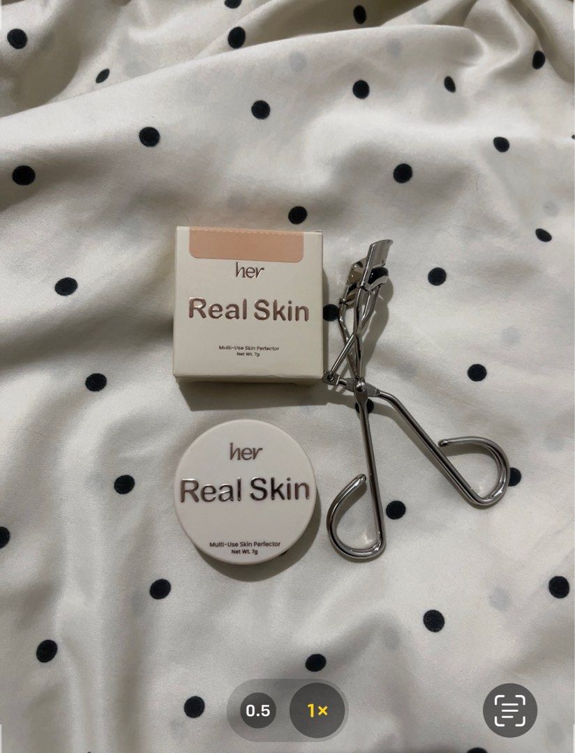 Makeup Bundle Her Real Skin pot concealer Glamfix eyelash curler (Category: Makeup) located in Manila. Submitted by shamusubi (Listing ID 1404651300, Image 1). Description: Her beauty pot concealer in Natural Fair Orig price: 199 (Always sold out on TK) Rfs: wrong shade Condition: swatch only. Comes with the box Glam fix eyelash curler Orig price: 179 Rfs: want a color gold curler hehe Conditon: new but no box .