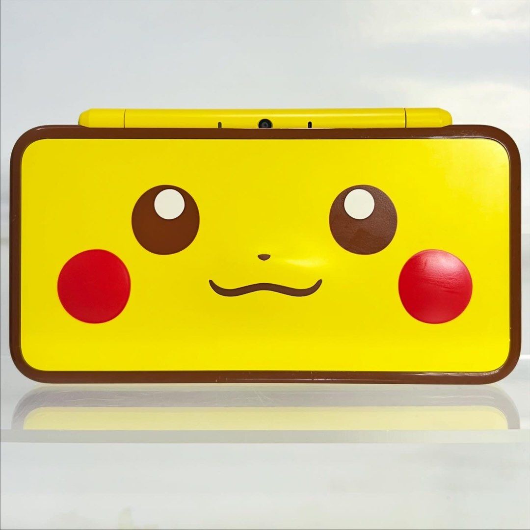 New Nintendo 2DS XL Pikachu Edition (Category: Nintendo) located in Manila. Submitted by gamejaystore (Listing ID 1399244232, Image 1). Description: For sale: New Nintendo 2DS XL Pikachu Edition Item is in good condition, both upper and lower are screen protected, no dead pixels or whatsoever. All buttons, trigger, cameras, touch are working properly. No history of repair. Unit is in stock firmware can be modded or jailbreak upon request. Inclusi