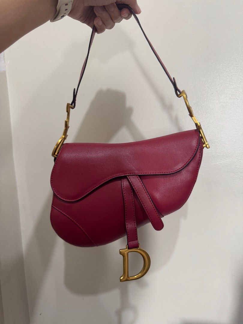 ORIGINAL Christian Dior Saddle Bag (Category: Luxury Bags & Wallets) located in Manila. Submitted by itsgrel (Listing ID 1404699319, Image 1). Description: ORIGINAL.
