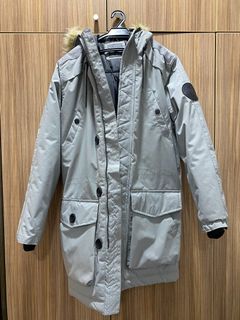 (Category: ) located in . Submitted by universal_shoppers1881 (Listing ID 1404655454, Image 1). Description: .