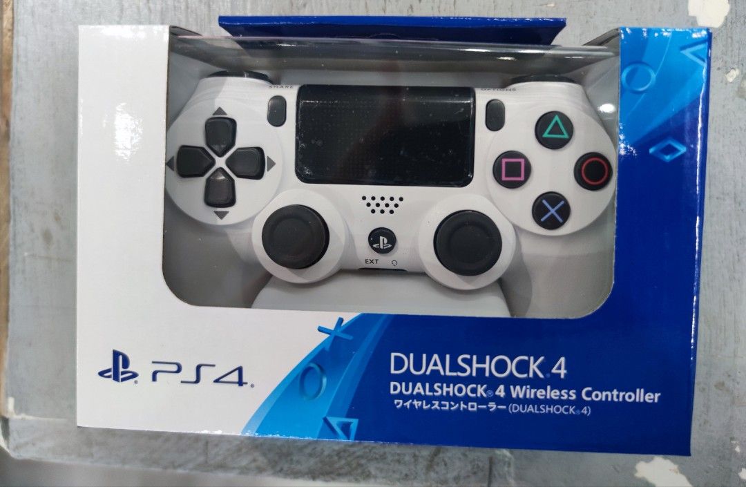 PS4 DualShock 4 Wireless Controller (Category: Controllers) located in San Juan City. Submitted by abdul199x (Listing ID 1403487912, Image 3). Description: Please see below available color: Black Gold Bronze Black Orange Army Red Crystal Red Crystal Blue Red Gray Midnight Blue Berryblue White Mode of Payment: Gcash/Maya/BPI Mode of Delivery: LBC/JNT/ Lalamove (shipping fee shouldered by the buyer) Location: San Juan, Greenhills Note: OEM not orig