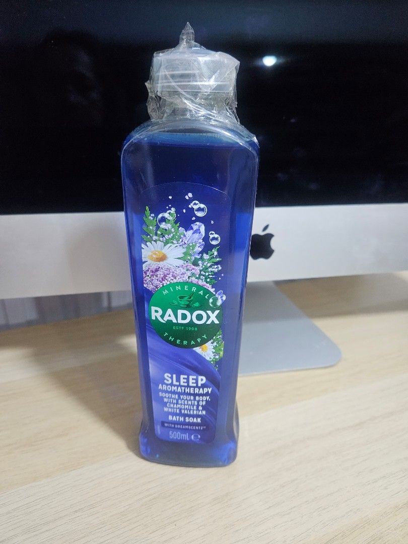 Radox Sleep Aromatherapy Shower Gel 500ml (Category: Bath) located in Manila. Submitted by tampipi (Listing ID 1404714349, Image 1). Description: - Radox Sleep Aromatherapy shower gel - 500ml bottle - Contains lavender and chamomile - Promotes relaxation and unwinding - Blue gel - New, sealed packaging.