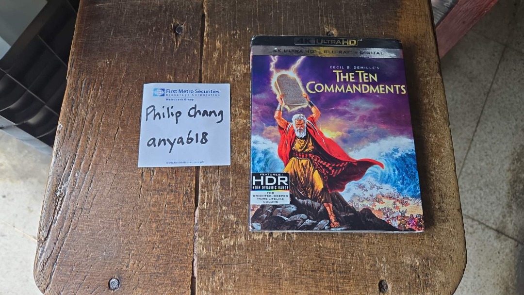 The Ten Commandments (4K Ultra HD + Blu-ray)(slipcase), Hobbies & Toys ...