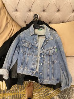 (Category: ) located in . Submitted by universal_shoppers1881 (Listing ID 1404655781, Image 1). Description: .