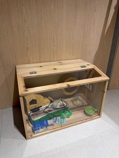 (Category: ) located in . Submitted by jiahong86 (Listing ID 1404697946, Image 1). Description: .