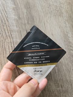 （分類：）位於 。 由 akanyan 提交（商品編號 1404925806，圖片 1）。簡介： 。