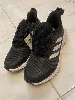 （分類：）位於 。 由 ritaccwong 提交（商品編號 1404937535，圖片 1）。簡介： 。