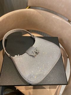 由 nini_1717 (刊登 ID 1404780927，圖片 1) 提交，位於 的 (類別：)，說明：。
