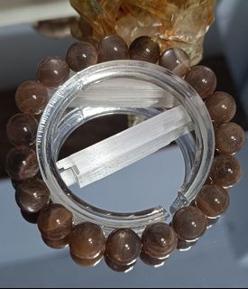 (Category: ) located in . Submitted by luxegemjewels (Listing ID 1404876866, Image 1). Description: .