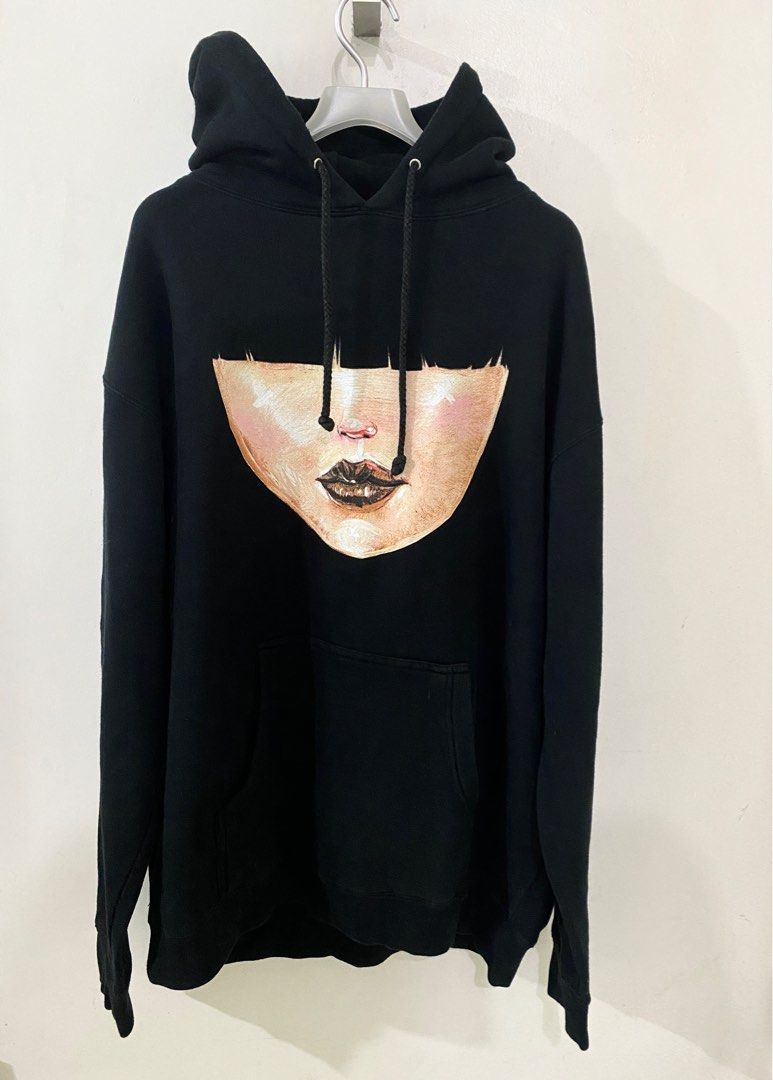 Bangs by David Choe Hoodie for Upper Playground (Category: Hoodies) located in Pasig City. Submitted by halffullbutneverfull (Listing ID 1404826439, Image 3). Description: Exclusive BANGS HOODIE by renowned artist David Choe for Upper Playground brand Color: Black Premium heavy weight cotton blend Ribbed cuffs and waistband Spacious kangaroo pocket Drawstrings hood Size: L Oversized fit Unisex.