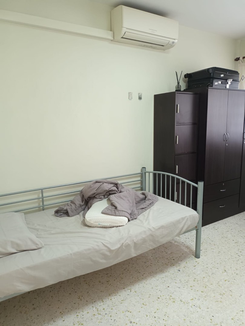 Common Room for rent at blk 650C Jurong West St 61 (Next to Pioneer MRT),  Property, Rentals, Room Rentals on Carousell