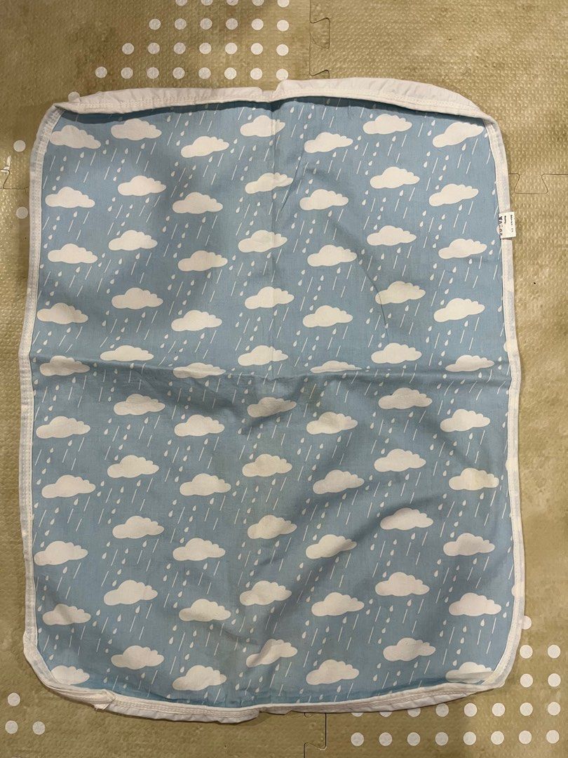 Diaper Changing Mat (Category: Changing Mats & Accessories) located in Quezon City. Submitted by a.celistine (Listing ID 1404909019, Image 2). Description: ▫️Diaper Changing Mat 80.00 each, take all for 300 No lowballers. Last price already. Malolos, Bulacan JNT courier.
