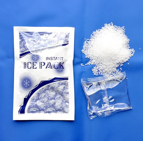 DISPOSABLE ICE PACK (Category: Medical Supplies & Tools) located in Quezon City. Submitted by zyra26 (Listing ID 1404793647, Image 1). Description: .
