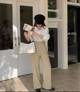 (Category: ) located in . Submitted by xinyifooo (Listing ID 1404946414, Image 1). Description: .