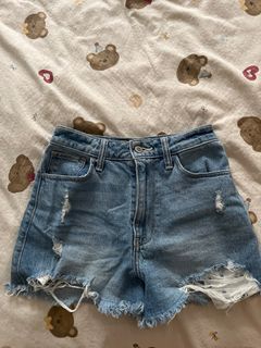 (Category: ) located in . Submitted by s0823764 (Listing ID 1404884779, Image 1). Description: .