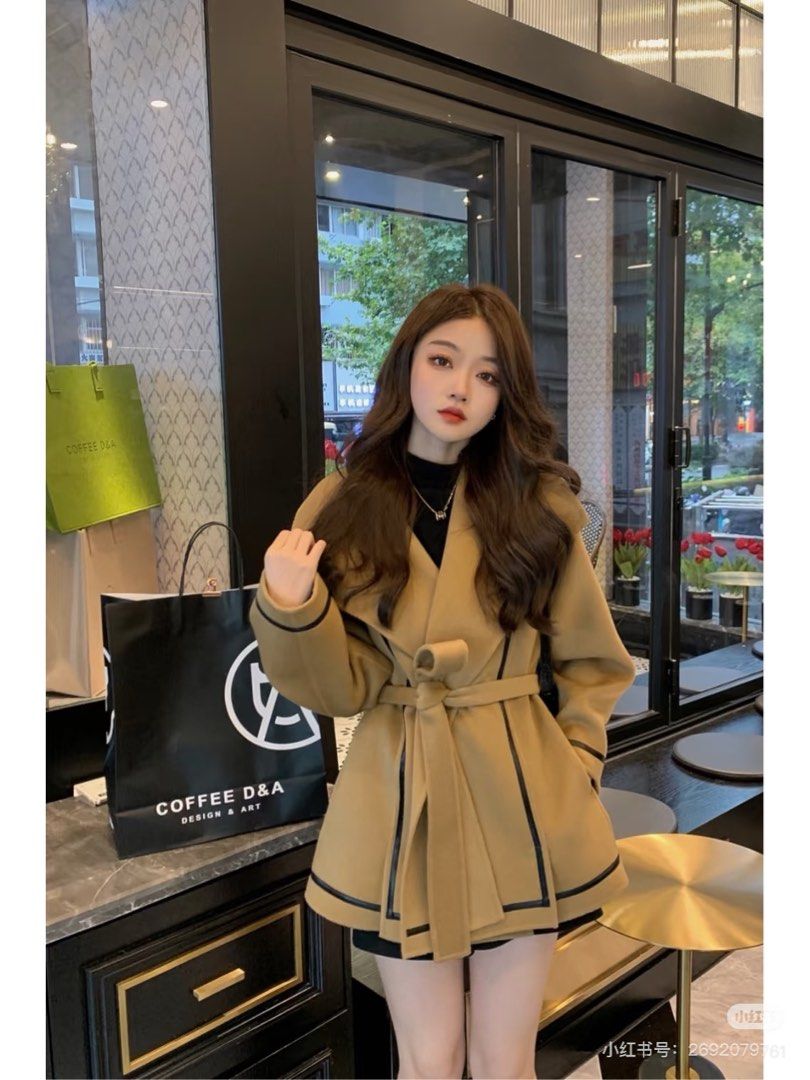 Jacket (Category: Coats, Jackets and Outerwear) located in Singapore. Submitted by hui_huiii (Listing ID 1404857532, Image 4). Description: .