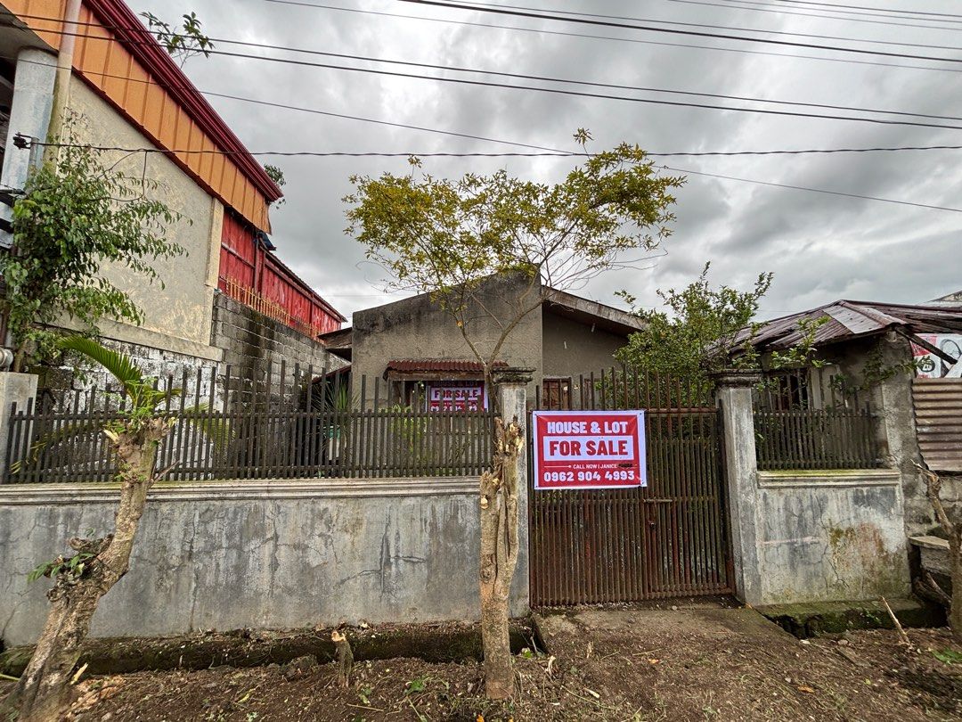 LOT FOR SALE TAGUM (Category: House & Lot) located in Talisay. Submitted by bazestate (Listing ID 1404798339, Image 1). Description: Selling a lot for sale in North Eagle Homes 2, Tagum City. 120sqm. The insides of the house have not been taken care of, we can negotiate the price with repairs..