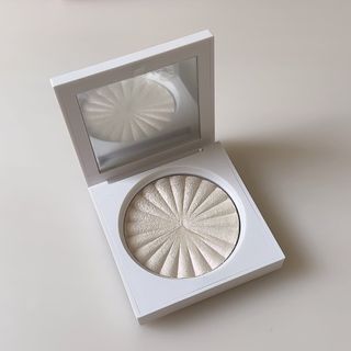 （分類：）位於 。 由 yojenn 提交（商品編號 1404816671，圖片 1）。簡介： 。