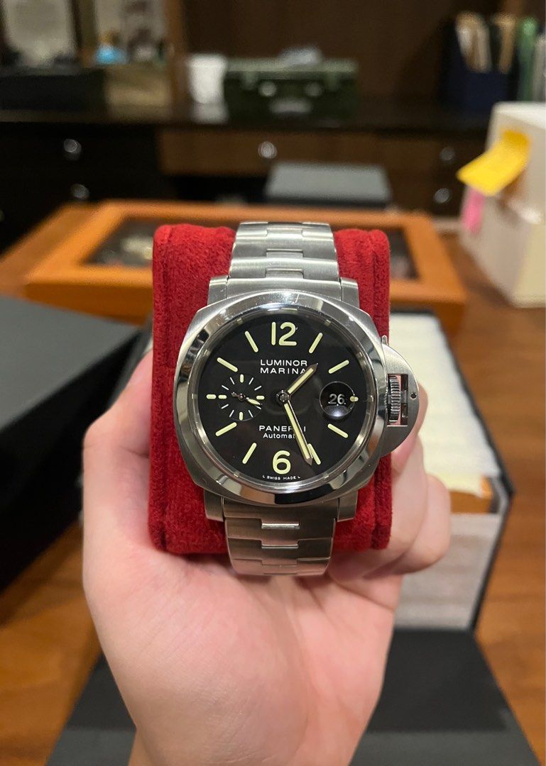 Panerai Luminor Marina (Category: Men's Watches) located in Quezon City. Submitted by paochyy (Listing ID 1404929153, Image 1). Description: Panerai Luminor Marina Automatic PAM 299 -44mm -Pre-owned (2012) in very good condition -Complete Set -Php 340k -Authentication at buyer’s expense Loc: Katipunan.