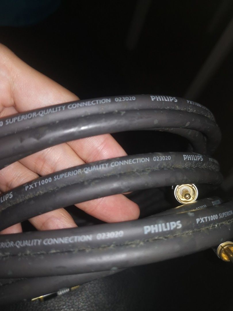 Philips Rd Cable Philips PXT1000 RCA Audio Cable 3 metre, Everything Else on Carousell