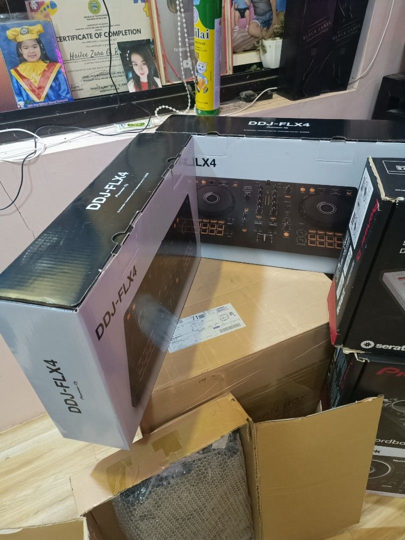 Pioneer DJ DDJ-FLX4 Controller (Category: Other Audio Equipment) located in Bustos. Submitted by jesstoms20 (Listing ID 1404839084, Image 3). Description: - Pioneer DJ DDJ-FLX4 DJ controller, brand new - Includes original box. - Perfect for aspiring DJs. - Great for home practice and small events. - Ready to elevate your DJ setup!.