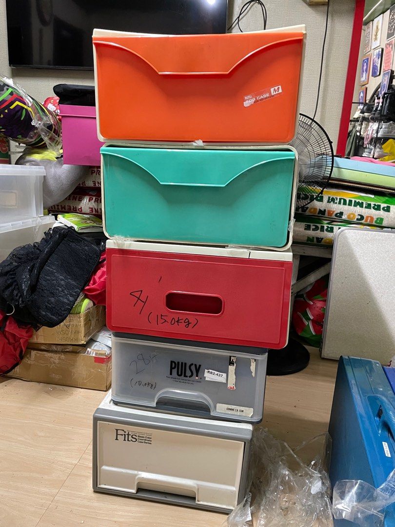 Stackable Plastic Storage Drawers (Category: Storage Boxes & Baskets) located in Valenzuela. Submitted by sinnteya (Listing ID 1404867360, Image 3). Description: - 350 EACH - from japan surplus - makakapal po yung plastic di basta basta nababasag - kayo na lang po maglinis at magpaganda.