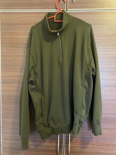 (Category: ) located in . Submitted by universal_shoppers1881 (Listing ID 1404796728, Image 1). Description: .