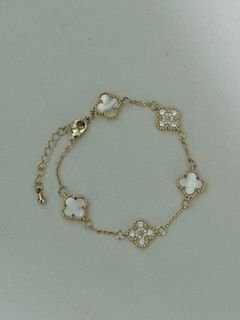 (Category: ) located in . Submitted by weiyenna (Listing ID 1404900107, Image 1). Description: .